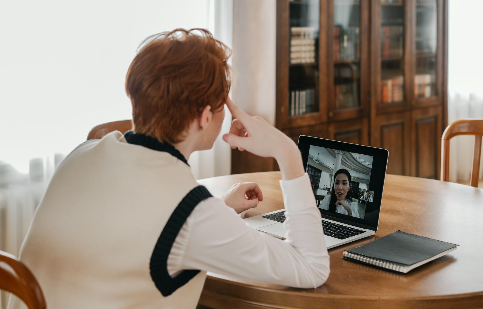 Person taking part in a guided online learning session
